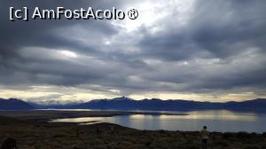 [P09] Lacul Argentino, in zare Torres del Paine » foto by elenaadina
 - 
<span class="allrVoted glyphicon glyphicon-heart hidden" id="av1529579"></span>
<a class="m-l-10 hidden" id="sv1529579" onclick="voting_Foto_DelVot(,1529579,24479)" role="button">șterge vot <span class="glyphicon glyphicon-remove"></span></a>
<a id="v91529579" class=" c-red"  onclick="voting_Foto_SetVot(1529579)" role="button"><span class="glyphicon glyphicon-heart-empty"></span> <b>LIKE</b> = Votează poza</a> <img class="hidden"  id="f1529579W9" src="/imagini/loader.gif" border="0" /><span class="AjErrMes hidden" id="e1529579ErM"></span>