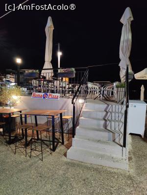 [P21] Pizzeria Roma Pizza  » foto by crismis
 - 
<span class="allrVoted glyphicon glyphicon-heart hidden" id="av1418174"></span>
<a class="m-l-10 hidden" id="sv1418174" onclick="voting_Foto_DelVot(,1418174,24481)" role="button">șterge vot <span class="glyphicon glyphicon-remove"></span></a>
<a id="v91418174" class=" c-red"  onclick="voting_Foto_SetVot(1418174)" role="button"><span class="glyphicon glyphicon-heart-empty"></span> <b>LIKE</b> = Votează poza</a> <img class="hidden"  id="f1418174W9" src="/imagini/loader.gif" border="0" /><span class="AjErrMes hidden" id="e1418174ErM"></span>