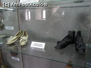 [P22] Modele de pantofi - produse ale breslei cizmarilor/pantofarilor.  » foto by tata123 🔱
 - 
<span class="allrVoted glyphicon glyphicon-heart hidden" id="av1023973"></span>
<a class="m-l-10 hidden" id="sv1023973" onclick="voting_Foto_DelVot(,1023973,24509)" role="button">șterge vot <span class="glyphicon glyphicon-remove"></span></a>
<a id="v91023973" class=" c-red"  onclick="voting_Foto_SetVot(1023973)" role="button"><span class="glyphicon glyphicon-heart-empty"></span> <b>LIKE</b> = Votează poza</a> <img class="hidden"  id="f1023973W9" src="/imagini/loader.gif" border="0" /><span class="AjErrMes hidden" id="e1023973ErM"></span>