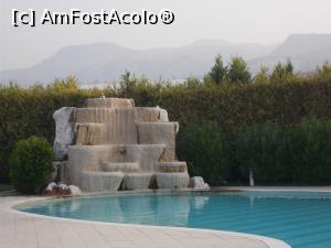 [P07] Fântâna de calcar de la piscină.  » foto by elviramvio
 - 
<span class="allrVoted glyphicon glyphicon-heart hidden" id="av1024756"></span>
<a class="m-l-10 hidden" id="sv1024756" onclick="voting_Foto_DelVot(,1024756,24515)" role="button">șterge vot <span class="glyphicon glyphicon-remove"></span></a>
<a id="v91024756" class=" c-red"  onclick="voting_Foto_SetVot(1024756)" role="button"><span class="glyphicon glyphicon-heart-empty"></span> <b>LIKE</b> = Votează poza</a> <img class="hidden"  id="f1024756W9" src="/imagini/loader.gif" border="0" /><span class="AjErrMes hidden" id="e1024756ErM"></span>