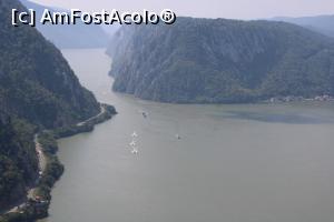 [P42] Parcul Natural Porțile de Fier, Masivul Ciucaru Mic, Dubova, Ciucaru Mare &icirc;n centru și Cazanele Mari văzute de la al doilea Punct de belvedere, poză mărită » foto by mprofeanu
 - 
<span class="allrVoted glyphicon glyphicon-heart hidden" id="av1191474"></span>
<a class="m-l-10 hidden" id="sv1191474" onclick="voting_Foto_DelVot(,1191474,24578)" role="button">șterge vot <span class="glyphicon glyphicon-remove"></span></a>
<a id="v91191474" class=" c-red"  onclick="voting_Foto_SetVot(1191474)" role="button"><span class="glyphicon glyphicon-heart-empty"></span> <b>LIKE</b> = Votează poza</a> <img class="hidden"  id="f1191474W9" src="/imagini/loader.gif" border="0" /><span class="AjErrMes hidden" id="e1191474ErM"></span>