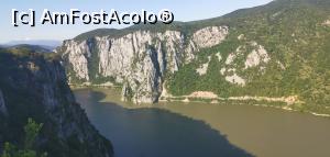 [P15] Ciucarul Mare, Cazanele Mari, nu ne mai săturăm de peisaje. » foto by Aurici
 - 
<span class="allrVoted glyphicon glyphicon-heart hidden" id="av1172478"></span>
<a class="m-l-10 hidden" id="sv1172478" onclick="voting_Foto_DelVot(,1172478,24578)" role="button">șterge vot <span class="glyphicon glyphicon-remove"></span></a>
<a id="v91172478" class=" c-red"  onclick="voting_Foto_SetVot(1172478)" role="button"><span class="glyphicon glyphicon-heart-empty"></span> <b>LIKE</b> = Votează poza</a> <img class="hidden"  id="f1172478W9" src="/imagini/loader.gif" border="0" /><span class="AjErrMes hidden" id="e1172478ErM"></span>