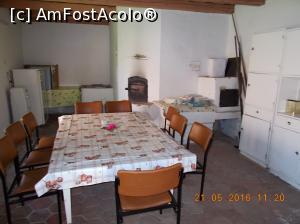 [P08] Cristian-curtea parohială- în bucătărie » foto by ANILU
 - 
<span class="allrVoted glyphicon glyphicon-heart hidden" id="av742626"></span>
<a class="m-l-10 hidden" id="sv742626" onclick="voting_Foto_DelVot(,742626,24645)" role="button">șterge vot <span class="glyphicon glyphicon-remove"></span></a>
<a id="v9742626" class=" c-red"  onclick="voting_Foto_SetVot(742626)" role="button"><span class="glyphicon glyphicon-heart-empty"></span> <b>LIKE</b> = Votează poza</a> <img class="hidden"  id="f742626W9" src="/imagini/loader.gif" border="0" /><span class="AjErrMes hidden" id="e742626ErM"></span>