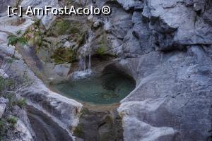 [P32] Cada lui Zeus, se vede puțin și cascada.  » foto by monik-50
 - 
<span class="allrVoted glyphicon glyphicon-heart hidden" id="av1037569"></span>
<a class="m-l-10 hidden" id="sv1037569" onclick="voting_Foto_DelVot(,1037569,24648)" role="button">șterge vot <span class="glyphicon glyphicon-remove"></span></a>
<a id="v91037569" class=" c-red"  onclick="voting_Foto_SetVot(1037569)" role="button"><span class="glyphicon glyphicon-heart-empty"></span> <b>LIKE</b> = Votează poza</a> <img class="hidden"  id="f1037569W9" src="/imagini/loader.gif" border="0" /><span class="AjErrMes hidden" id="e1037569ErM"></span>