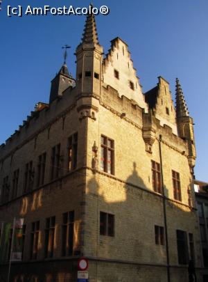 [P05] Schepenhuis, una dintre cele mai vechi contructii din oras » foto by Radu Tudoran
 - 
<span class="allrVoted glyphicon glyphicon-heart hidden" id="av1037770"></span>
<a class="m-l-10 hidden" id="sv1037770" onclick="voting_Foto_DelVot(,1037770,24653)" role="button">șterge vot <span class="glyphicon glyphicon-remove"></span></a>
<a id="v91037770" class=" c-red"  onclick="voting_Foto_SetVot(1037770)" role="button"><span class="glyphicon glyphicon-heart-empty"></span> <b>LIKE</b> = Votează poza</a> <img class="hidden"  id="f1037770W9" src="/imagini/loader.gif" border="0" /><span class="AjErrMes hidden" id="e1037770ErM"></span>