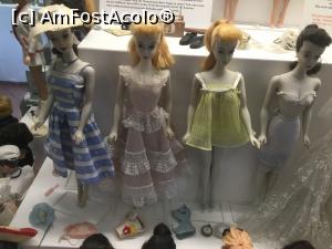 [P11] Muzeul jucariilor - Si alte cateva Barbie de colectie » foto by mishu
 - 
<span class="allrVoted glyphicon glyphicon-heart hidden" id="av1029774"></span>
<a class="m-l-10 hidden" id="sv1029774" onclick="voting_Foto_DelVot(,1029774,24660)" role="button">șterge vot <span class="glyphicon glyphicon-remove"></span></a>
<a id="v91029774" class=" c-red"  onclick="voting_Foto_SetVot(1029774)" role="button"><span class="glyphicon glyphicon-heart-empty"></span> <b>LIKE</b> = Votează poza</a> <img class="hidden"  id="f1029774W9" src="/imagini/loader.gif" border="0" /><span class="AjErrMes hidden" id="e1029774ErM"></span>