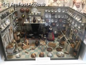 [P23] Muzeul jucariilor - O bucatarie cu de toate » foto by mishu
 - 
<span class="allrVoted glyphicon glyphicon-heart hidden" id="av1029793"></span>
<a class="m-l-10 hidden" id="sv1029793" onclick="voting_Foto_DelVot(,1029793,24660)" role="button">șterge vot <span class="glyphicon glyphicon-remove"></span></a>
<a id="v91029793" class=" c-red"  onclick="voting_Foto_SetVot(1029793)" role="button"><span class="glyphicon glyphicon-heart-empty"></span> <b>LIKE</b> = Votează poza</a> <img class="hidden"  id="f1029793W9" src="/imagini/loader.gif" border="0" /><span class="AjErrMes hidden" id="e1029793ErM"></span>