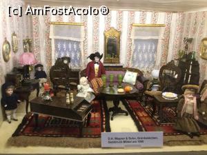 [P43] Muzeul jucariilor - Detalii din poveste » foto by mishu
 - 
<span class="allrVoted glyphicon glyphicon-heart hidden" id="av1029813"></span>
<a class="m-l-10 hidden" id="sv1029813" onclick="voting_Foto_DelVot(,1029813,24660)" role="button">șterge vot <span class="glyphicon glyphicon-remove"></span></a>
<a id="v91029813" class=" c-red"  onclick="voting_Foto_SetVot(1029813)" role="button"><span class="glyphicon glyphicon-heart-empty"></span> <b>LIKE</b> = Votează poza</a> <img class="hidden"  id="f1029813W9" src="/imagini/loader.gif" border="0" /><span class="AjErrMes hidden" id="e1029813ErM"></span>