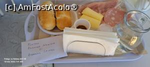 [P38] B&B Olympus Room, exemplu de mic-dejun și suvenirul din partea gazdei » foto by irinad
 - 
<span class="allrVoted glyphicon glyphicon-heart hidden" id="av1522266"></span>
<a class="m-l-10 hidden" id="sv1522266" onclick="voting_Foto_DelVot(,1522266,24710)" role="button">șterge vot <span class="glyphicon glyphicon-remove"></span></a>
<a id="v91522266" class=" c-red"  onclick="voting_Foto_SetVot(1522266)" role="button"><span class="glyphicon glyphicon-heart-empty"></span> <b>LIKE</b> = Votează poza</a> <img class="hidden"  id="f1522266W9" src="/imagini/loader.gif" border="0" /><span class="AjErrMes hidden" id="e1522266ErM"></span>