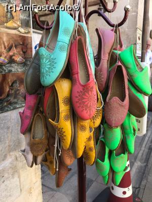 [P02] Yemeni, încălțări tradiționale, fabricate din piele de capră. Sunte foarte confortabili și estetici...  » foto by papatya
 - 
<span class="allrVoted glyphicon glyphicon-heart hidden" id="av1000283"></span>
<a class="m-l-10 hidden" id="sv1000283" onclick="voting_Foto_DelVot(,1000283,24713)" role="button">șterge vot <span class="glyphicon glyphicon-remove"></span></a>
<a id="v91000283" class=" c-red"  onclick="voting_Foto_SetVot(1000283)" role="button"><span class="glyphicon glyphicon-heart-empty"></span> <b>LIKE</b> = Votează poza</a> <img class="hidden"  id="f1000283W9" src="/imagini/loader.gif" border="0" /><span class="AjErrMes hidden" id="e1000283ErM"></span>
