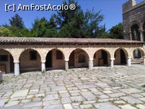 [P35] Galeria cu micul muzeu » foto by Carmen Ion
 - 
<span class="allrVoted glyphicon glyphicon-heart hidden" id="av1044372"></span>
<a class="m-l-10 hidden" id="sv1044372" onclick="voting_Foto_DelVot(,1044372,24727)" role="button">șterge vot <span class="glyphicon glyphicon-remove"></span></a>
<a id="v91044372" class=" c-red"  onclick="voting_Foto_SetVot(1044372)" role="button"><span class="glyphicon glyphicon-heart-empty"></span> <b>LIKE</b> = Votează poza</a> <img class="hidden"  id="f1044372W9" src="/imagini/loader.gif" border="0" /><span class="AjErrMes hidden" id="e1044372ErM"></span>