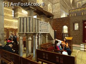 [P15] Cairo, Cartierul Copt, Biserica Abu Serga, Amvonul de marmură datat din secolul 13 împodobit cu doi lei, simbolizând puterea și măreția lui Iisus Hristos » foto by mprofeanu
 - 
<span class="allrVoted glyphicon glyphicon-heart hidden" id="av1532074"></span>
<a class="m-l-10 hidden" id="sv1532074" onclick="voting_Foto_DelVot(,1532074,24800)" role="button">șterge vot <span class="glyphicon glyphicon-remove"></span></a>
<a id="v91532074" class=" c-red"  onclick="voting_Foto_SetVot(1532074)" role="button"><span class="glyphicon glyphicon-heart-empty"></span> <b>LIKE</b> = Votează poza</a> <img class="hidden"  id="f1532074W9" src="/imagini/loader.gif" border="0" /><span class="AjErrMes hidden" id="e1532074ErM"></span>