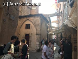 [P09] Rue du Corps de Garde, cu contraforturi intre casele inalte care mărginesc strada » foto by Mika
 - 
<span class="allrVoted glyphicon glyphicon-heart hidden" id="av1051290"></span>
<a class="m-l-10 hidden" id="sv1051290" onclick="voting_Foto_DelVot(,1051290,24830)" role="button">șterge vot <span class="glyphicon glyphicon-remove"></span></a>
<a id="v91051290" class=" c-red"  onclick="voting_Foto_SetVot(1051290)" role="button"><span class="glyphicon glyphicon-heart-empty"></span> <b>LIKE</b> = Votează poza</a> <img class="hidden"  id="f1051290W9" src="/imagini/loader.gif" border="0" /><span class="AjErrMes hidden" id="e1051290ErM"></span>