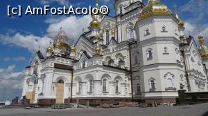 [P28] Sfânta Lavră Poceaev: Biserica Înălțării Mântuitorului » foto by mariana.olaru
 - 
<span class="allrVoted glyphicon glyphicon-heart hidden" id="av1055236"></span>
<a class="m-l-10 hidden" id="sv1055236" onclick="voting_Foto_DelVot(,1055236,24901)" role="button">șterge vot <span class="glyphicon glyphicon-remove"></span></a>
<a id="v91055236" class=" c-red"  onclick="voting_Foto_SetVot(1055236)" role="button"><span class="glyphicon glyphicon-heart-empty"></span> <b>LIKE</b> = Votează poza</a> <img class="hidden"  id="f1055236W9" src="/imagini/loader.gif" border="0" /><span class="AjErrMes hidden" id="e1055236ErM"></span>