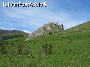 [P02] Pornim la drum și ne apare în față coama de stâncă și crenelurile cetății Colțești.  » foto by tata123 🔱
 - 
<span class="allrVoted glyphicon glyphicon-heart hidden" id="av1084530"></span>
<a class="m-l-10 hidden" id="sv1084530" onclick="voting_Foto_DelVot(,1084530,24963)" role="button">șterge vot <span class="glyphicon glyphicon-remove"></span></a>
<a id="v91084530" class=" c-red"  onclick="voting_Foto_SetVot(1084530)" role="button"><span class="glyphicon glyphicon-heart-empty"></span> <b>LIKE</b> = Votează poza</a> <img class="hidden"  id="f1084530W9" src="/imagini/loader.gif" border="0" /><span class="AjErrMes hidden" id="e1084530ErM"></span>