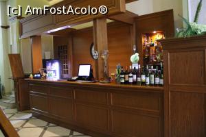 [P03] Turda, Palace Hotel, Recepția era și bar » foto by mprofeanu
 - 
<span class="allrVoted glyphicon glyphicon-heart hidden" id="av1068579"></span>
<a class="m-l-10 hidden" id="sv1068579" onclick="voting_Foto_DelVot(,1068579,25102)" role="button">șterge vot <span class="glyphicon glyphicon-remove"></span></a>
<a id="v91068579" class=" c-red"  onclick="voting_Foto_SetVot(1068579)" role="button"><span class="glyphicon glyphicon-heart-empty"></span> <b>LIKE</b> = Votează poza</a> <img class="hidden"  id="f1068579W9" src="/imagini/loader.gif" border="0" /><span class="AjErrMes hidden" id="e1068579ErM"></span>