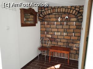[P06] Cealaltă parte a micuței camere care ne-a găzduit pentru o noapte.  » foto by Floryn81
 - 
<span class="allrVoted glyphicon glyphicon-heart hidden" id="av1069751"></span>
<a class="m-l-10 hidden" id="sv1069751" onclick="voting_Foto_DelVot(,1069751,25125)" role="button">șterge vot <span class="glyphicon glyphicon-remove"></span></a>
<a id="v91069751" class=" c-red"  onclick="voting_Foto_SetVot(1069751)" role="button"><span class="glyphicon glyphicon-heart-empty"></span> <b>LIKE</b> = Votează poza</a> <img class="hidden"  id="f1069751W9" src="/imagini/loader.gif" border="0" /><span class="AjErrMes hidden" id="e1069751ErM"></span>