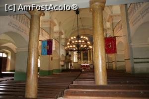 [P11] Biserica- interior » foto by catrinel
 - 
<span class="allrVoted glyphicon glyphicon-heart hidden" id="av1071094"></span>
<a class="m-l-10 hidden" id="sv1071094" onclick="voting_Foto_DelVot(,1071094,25156)" role="button">șterge vot <span class="glyphicon glyphicon-remove"></span></a>
<a id="v91071094" class=" c-red"  onclick="voting_Foto_SetVot(1071094)" role="button"><span class="glyphicon glyphicon-heart-empty"></span> <b>LIKE</b> = Votează poza</a> <img class="hidden"  id="f1071094W9" src="/imagini/loader.gif" border="0" /><span class="AjErrMes hidden" id="e1071094ErM"></span>