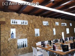 [P26] Peretele din spatele mesei decorat cu... sticle cu vin » foto by DOINITA
 - 
<span class="allrVoted glyphicon glyphicon-heart hidden" id="av1077001"></span>
<a class="m-l-10 hidden" id="sv1077001" onclick="voting_Foto_DelVot(,1077001,25229)" role="button">șterge vot <span class="glyphicon glyphicon-remove"></span></a>
<a id="v91077001" class=" c-red"  onclick="voting_Foto_SetVot(1077001)" role="button"><span class="glyphicon glyphicon-heart-empty"></span> <b>LIKE</b> = Votează poza</a> <img class="hidden"  id="f1077001W9" src="/imagini/loader.gif" border="0" /><span class="AjErrMes hidden" id="e1077001ErM"></span>