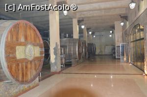 [P05] Butoaie cu vin la Chateau Cojușna (Migdal P), satul Cojuşna, Republica Moldova.  » foto by traian.leuca †
 - 
<span class="allrVoted glyphicon glyphicon-heart hidden" id="av1083624"></span>
<a class="m-l-10 hidden" id="sv1083624" onclick="voting_Foto_DelVot(,1083624,25333)" role="button">șterge vot <span class="glyphicon glyphicon-remove"></span></a>
<a id="v91083624" class=" c-red"  onclick="voting_Foto_SetVot(1083624)" role="button"><span class="glyphicon glyphicon-heart-empty"></span> <b>LIKE</b> = Votează poza</a> <img class="hidden"  id="f1083624W9" src="/imagini/loader.gif" border="0" /><span class="AjErrMes hidden" id="e1083624ErM"></span>