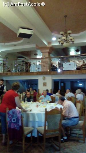 [P07] VEDERE RESTAURANT HOTEL COSMOS » foto by ile57b
 - 
<span class="allrVoted glyphicon glyphicon-heart hidden" id="av1085655"></span>
<a class="m-l-10 hidden" id="sv1085655" onclick="voting_Foto_DelVot(,1085655,25373)" role="button">șterge vot <span class="glyphicon glyphicon-remove"></span></a>
<a id="v91085655" class=" c-red"  onclick="voting_Foto_SetVot(1085655)" role="button"><span class="glyphicon glyphicon-heart-empty"></span> <b>LIKE</b> = Votează poza</a> <img class="hidden"  id="f1085655W9" src="/imagini/loader.gif" border="0" /><span class="AjErrMes hidden" id="e1085655ErM"></span>