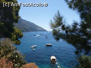 [P12] Printre ramuri verzi, albastra mare Tireniană, Positano.  » foto by maryka
 - 
<span class="allrVoted glyphicon glyphicon-heart hidden" id="av1087174"></span>
<a class="m-l-10 hidden" id="sv1087174" onclick="voting_Foto_DelVot(,1087174,25401)" role="button">șterge vot <span class="glyphicon glyphicon-remove"></span></a>
<a id="v91087174" class=" c-red"  onclick="voting_Foto_SetVot(1087174)" role="button"><span class="glyphicon glyphicon-heart-empty"></span> <b>LIKE</b> = Votează poza</a> <img class="hidden"  id="f1087174W9" src="/imagini/loader.gif" border="0" /><span class="AjErrMes hidden" id="e1087174ErM"></span>