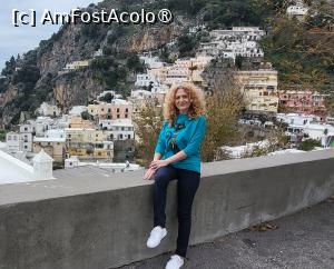 [P38] Pe drumul de intoarcere spre Sorentto ma tot uitam in urma si ma gandeam cat de adevarate sunt vorbele lui  John Steinbeck, celebrul autor american care a locuit ceva timp aici: ,,Positano este un loc de vis, insa nu realizezi acest lucru decat dupa ce pleci de acolo si simti ca dorul te roade adanc'. » foto by geani anto
 - 
<span class="allrVoted glyphicon glyphicon-heart hidden" id="av1411718"></span>
<a class="m-l-10 hidden" id="sv1411718" onclick="voting_Foto_DelVot(,1411718,25401)" role="button">șterge vot <span class="glyphicon glyphicon-remove"></span></a>
<a id="v91411718" class=" c-red"  onclick="voting_Foto_SetVot(1411718)" role="button"><span class="glyphicon glyphicon-heart-empty"></span> <b>LIKE</b> = Votează poza</a> <img class="hidden"  id="f1411718W9" src="/imagini/loader.gif" border="0" /><span class="AjErrMes hidden" id="e1411718ErM"></span>
