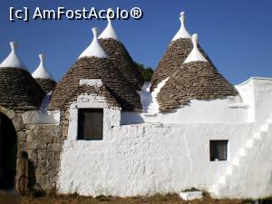 [P11] Trullo-Puglia » foto by hugovictor <span class="label label-default labelC_thin small">NEVOTABILĂ</span>