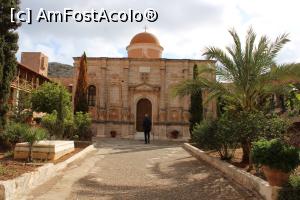 [P06] Creta, Peninsula Akrotiri, Monastery Gouvernetos, Biserica Maica Domnului, Fațada în stil venețian bogat ornamentată, ceva deosebit... » foto by mprofeanu
 - 
<span class="allrVoted glyphicon glyphicon-heart hidden" id="av1276304"></span>
<a class="m-l-10 hidden" id="sv1276304" onclick="voting_Foto_DelVot(,1276304,25424)" role="button">șterge vot <span class="glyphicon glyphicon-remove"></span></a>
<a id="v91276304" class=" c-red"  onclick="voting_Foto_SetVot(1276304)" role="button"><span class="glyphicon glyphicon-heart-empty"></span> <b>LIKE</b> = Votează poza</a> <img class="hidden"  id="f1276304W9" src="/imagini/loader.gif" border="0" /><span class="AjErrMes hidden" id="e1276304ErM"></span>