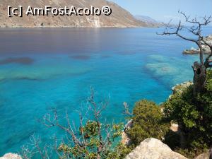 [P02] Loutro și marea turcoaz, vedere din fortăreața Kastella. » foto by maryka
 - 
<span class="allrVoted glyphicon glyphicon-heart hidden" id="av1200537"></span>
<a class="m-l-10 hidden" id="sv1200537" onclick="voting_Foto_DelVot(,1200537,25424)" role="button">șterge vot <span class="glyphicon glyphicon-remove"></span></a>
<a id="v91200537" class=" c-red"  onclick="voting_Foto_SetVot(1200537)" role="button"><span class="glyphicon glyphicon-heart-empty"></span> <b>LIKE</b> = Votează poza</a> <img class="hidden"  id="f1200537W9" src="/imagini/loader.gif" border="0" /><span class="AjErrMes hidden" id="e1200537ErM"></span>