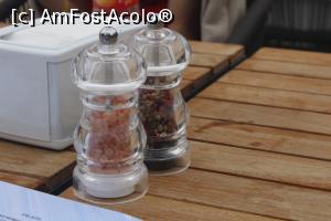 [P17] sare, piper? detalii pe care le trecem cu vederea, totul pentru confort, arata mai bine ca solnita mea de acasa:( » foto by elee
 - 
<span class="allrVoted glyphicon glyphicon-heart hidden" id="av1098877"></span>
<a class="m-l-10 hidden" id="sv1098877" onclick="voting_Foto_DelVot(,1098877,25526)" role="button">șterge vot <span class="glyphicon glyphicon-remove"></span></a>
<a id="v91098877" class=" c-red"  onclick="voting_Foto_SetVot(1098877)" role="button"><span class="glyphicon glyphicon-heart-empty"></span> <b>LIKE</b> = Votează poza</a> <img class="hidden"  id="f1098877W9" src="/imagini/loader.gif" border="0" /><span class="AjErrMes hidden" id="e1098877ErM"></span>