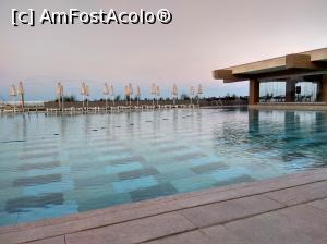 [P25] piscina principala   pool bar » foto by elee
 - 
<span class="allrVoted glyphicon glyphicon-heart hidden" id="av1098890"></span>
<a class="m-l-10 hidden" id="sv1098890" onclick="voting_Foto_DelVot(,1098890,25526)" role="button">șterge vot <span class="glyphicon glyphicon-remove"></span></a>
<a id="v91098890" class=" c-red"  onclick="voting_Foto_SetVot(1098890)" role="button"><span class="glyphicon glyphicon-heart-empty"></span> <b>LIKE</b> = Votează poza</a> <img class="hidden"  id="f1098890W9" src="/imagini/loader.gif" border="0" /><span class="AjErrMes hidden" id="e1098890ErM"></span>