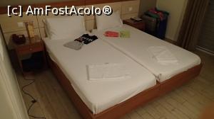 [P08] Delfini Hotel - camera (așa găseam patul aranjat în fiecare zi)  » foto by Dragoș_MD
 - 
<span class="allrVoted glyphicon glyphicon-heart hidden" id="av1108185"></span>
<a class="m-l-10 hidden" id="sv1108185" onclick="voting_Foto_DelVot(,1108185,25703)" role="button">șterge vot <span class="glyphicon glyphicon-remove"></span></a>
<a id="v91108185" class=" c-red"  onclick="voting_Foto_SetVot(1108185)" role="button"><span class="glyphicon glyphicon-heart-empty"></span> <b>LIKE</b> = Votează poza</a> <img class="hidden"  id="f1108185W9" src="/imagini/loader.gif" border="0" /><span class="AjErrMes hidden" id="e1108185ErM"></span>
