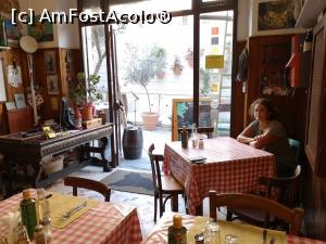 [P16] Osteria Lo Bianco » foto by crismis
 - 
<span class="allrVoted glyphicon glyphicon-heart hidden" id="av1125489"></span>
<a class="m-l-10 hidden" id="sv1125489" onclick="voting_Foto_DelVot(,1125489,25706)" role="button">șterge vot <span class="glyphicon glyphicon-remove"></span></a>
<a id="v91125489" class=" c-red"  onclick="voting_Foto_SetVot(1125489)" role="button"><span class="glyphicon glyphicon-heart-empty"></span> <b>LIKE</b> = Votează poza</a> <img class="hidden"  id="f1125489W9" src="/imagini/loader.gif" border="0" /><span class="AjErrMes hidden" id="e1125489ErM"></span>