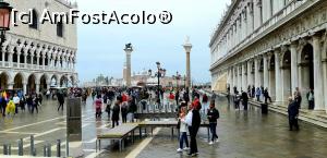 [P05] Vedere de ansamblu în Piaţa San Marco » foto by gettyy
 - 
<span class="allrVoted glyphicon glyphicon-heart hidden" id="av1148360"></span>
<a class="m-l-10 hidden" id="sv1148360" onclick="voting_Foto_DelVot(,1148360,25716)" role="button">șterge vot <span class="glyphicon glyphicon-remove"></span></a>
<a id="v91148360" class=" c-red"  onclick="voting_Foto_SetVot(1148360)" role="button"><span class="glyphicon glyphicon-heart-empty"></span> <b>LIKE</b> = Votează poza</a> <img class="hidden"  id="f1148360W9" src="/imagini/loader.gif" border="0" /><span class="AjErrMes hidden" id="e1148360ErM"></span>