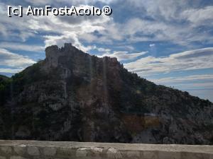 [P44] Din autobuz, acolo în vârf se află Èze Village » foto by irinad
 - 
<span class="allrVoted glyphicon glyphicon-heart hidden" id="av1109978"></span>
<a class="m-l-10 hidden" id="sv1109978" onclick="voting_Foto_DelVot(,1109978,25726)" role="button">șterge vot <span class="glyphicon glyphicon-remove"></span></a>
<a id="v91109978" class=" c-red"  onclick="voting_Foto_SetVot(1109978)" role="button"><span class="glyphicon glyphicon-heart-empty"></span> <b>LIKE</b> = Votează poza</a> <img class="hidden"  id="f1109978W9" src="/imagini/loader.gif" border="0" /><span class="AjErrMes hidden" id="e1109978ErM"></span>