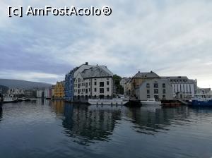 [P19] Alesund lacustru » foto by Marius 72
 - 
<span class="allrVoted glyphicon glyphicon-heart hidden" id="av1114359"></span>
<a class="m-l-10 hidden" id="sv1114359" onclick="voting_Foto_DelVot(,1114359,25770)" role="button">șterge vot <span class="glyphicon glyphicon-remove"></span></a>
<a id="v91114359" class=" c-red"  onclick="voting_Foto_SetVot(1114359)" role="button"><span class="glyphicon glyphicon-heart-empty"></span> <b>LIKE</b> = Votează poza</a> <img class="hidden"  id="f1114359W9" src="/imagini/loader.gif" border="0" /><span class="AjErrMes hidden" id="e1114359ErM"></span>