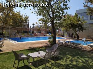 [P02] Piscina si gradina SeaResort » foto by TravelZone
 - 
<span class="allrVoted glyphicon glyphicon-heart hidden" id="av1114854"></span>
<a class="m-l-10 hidden" id="sv1114854" onclick="voting_Foto_DelVot(,1114854,25779)" role="button">șterge vot <span class="glyphicon glyphicon-remove"></span></a>
<a id="v91114854" class=" c-red"  onclick="voting_Foto_SetVot(1114854)" role="button"><span class="glyphicon glyphicon-heart-empty"></span> <b>LIKE</b> = Votează poza</a> <img class="hidden"  id="f1114854W9" src="/imagini/loader.gif" border="0" /><span class="AjErrMes hidden" id="e1114854ErM"></span>