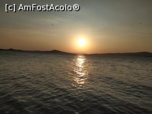 [P03] Apus de soare » foto by TravelZone
 - 
<span class="allrVoted glyphicon glyphicon-heart hidden" id="av1114855"></span>
<a class="m-l-10 hidden" id="sv1114855" onclick="voting_Foto_DelVot(,1114855,25779)" role="button">șterge vot <span class="glyphicon glyphicon-remove"></span></a>
<a id="v91114855" class=" c-red"  onclick="voting_Foto_SetVot(1114855)" role="button"><span class="glyphicon glyphicon-heart-empty"></span> <b>LIKE</b> = Votează poza</a> <img class="hidden"  id="f1114855W9" src="/imagini/loader.gif" border="0" /><span class="AjErrMes hidden" id="e1114855ErM"></span>