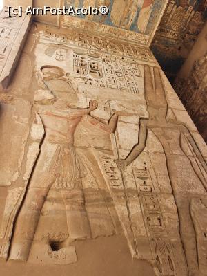 [P40] Medinet Hahu » foto by roth
 - 
<span class="allrVoted glyphicon glyphicon-heart hidden" id="av1221385"></span>
<a class="m-l-10 hidden" id="sv1221385" onclick="voting_Foto_DelVot(,1221385,25858)" role="button">șterge vot <span class="glyphicon glyphicon-remove"></span></a>
<a id="v91221385" class=" c-red"  onclick="voting_Foto_SetVot(1221385)" role="button"><span class="glyphicon glyphicon-heart-empty"></span> <b>LIKE</b> = Votează poza</a> <img class="hidden"  id="f1221385W9" src="/imagini/loader.gif" border="0" /><span class="AjErrMes hidden" id="e1221385ErM"></span>