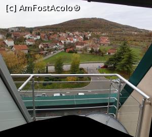 [P17] A Hoteli - Izvor Hotel - balconul » foto by Dragoș_MD
 - 
<span class="allrVoted glyphicon glyphicon-heart hidden" id="av1127784"></span>
<a class="m-l-10 hidden" id="sv1127784" onclick="voting_Foto_DelVot(,1127784,25884)" role="button">șterge vot <span class="glyphicon glyphicon-remove"></span></a>
<a id="v91127784" class=" c-red"  onclick="voting_Foto_SetVot(1127784)" role="button"><span class="glyphicon glyphicon-heart-empty"></span> <b>LIKE</b> = Votează poza</a> <img class="hidden"  id="f1127784W9" src="/imagini/loader.gif" border="0" /><span class="AjErrMes hidden" id="e1127784ErM"></span>