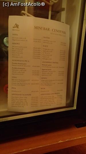 [P25] A Hoteli - Izvor Hotel - prețuri minibar » foto by Dragoș_MD
 - 
<span class="allrVoted glyphicon glyphicon-heart hidden" id="av1127792"></span>
<a class="m-l-10 hidden" id="sv1127792" onclick="voting_Foto_DelVot(,1127792,25884)" role="button">șterge vot <span class="glyphicon glyphicon-remove"></span></a>
<a id="v91127792" class=" c-red"  onclick="voting_Foto_SetVot(1127792)" role="button"><span class="glyphicon glyphicon-heart-empty"></span> <b>LIKE</b> = Votează poza</a> <img class="hidden"  id="f1127792W9" src="/imagini/loader.gif" border="0" /><span class="AjErrMes hidden" id="e1127792ErM"></span>