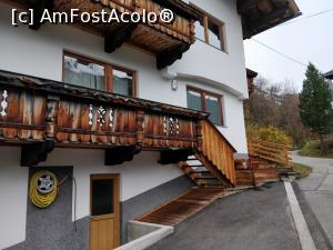 [P06] Villa Silvia, Mayrhofen, Tirol, Austria, la primul etaj eram cazati noi » foto by Dana2008
 - 
<span class="allrVoted glyphicon glyphicon-heart hidden" id="av1129155"></span>
<a class="m-l-10 hidden" id="sv1129155" onclick="voting_Foto_DelVot(,1129155,25950)" role="button">șterge vot <span class="glyphicon glyphicon-remove"></span></a>
<a id="v91129155" class=" c-red"  onclick="voting_Foto_SetVot(1129155)" role="button"><span class="glyphicon glyphicon-heart-empty"></span> <b>LIKE</b> = Votează poza</a> <img class="hidden"  id="f1129155W9" src="/imagini/loader.gif" border="0" /><span class="AjErrMes hidden" id="e1129155ErM"></span>