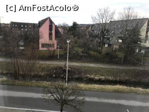 [P11] Ce vedem din camera - in fata curge si un rau » foto by bubica*
 - 
<span class="allrVoted glyphicon glyphicon-heart hidden" id="av1148812"></span>
<a class="m-l-10 hidden" id="sv1148812" onclick="voting_Foto_DelVot(,1148812,26190)" role="button">șterge vot <span class="glyphicon glyphicon-remove"></span></a>
<a id="v91148812" class=" c-red"  onclick="voting_Foto_SetVot(1148812)" role="button"><span class="glyphicon glyphicon-heart-empty"></span> <b>LIKE</b> = Votează poza</a> <img class="hidden"  id="f1148812W9" src="/imagini/loader.gif" border="0" /><span class="AjErrMes hidden" id="e1148812ErM"></span>