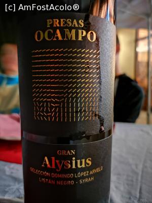 [P20] La Bola de Jorge Bosch; vin local » foto by crismis
 - 
<span class="allrVoted glyphicon glyphicon-heart hidden" id="av1162911"></span>
<a class="m-l-10 hidden" id="sv1162911" onclick="voting_Foto_DelVot(,1162911,26247)" role="button">șterge vot <span class="glyphicon glyphicon-remove"></span></a>
<a id="v91162911" class=" c-red"  onclick="voting_Foto_SetVot(1162911)" role="button"><span class="glyphicon glyphicon-heart-empty"></span> <b>LIKE</b> = Votează poza</a> <img class="hidden"  id="f1162911W9" src="/imagini/loader.gif" border="0" /><span class="AjErrMes hidden" id="e1162911ErM"></span>