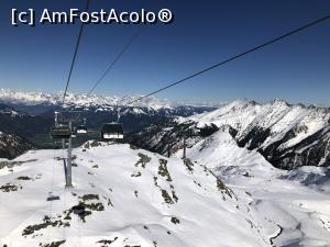 [P54] Kitzsteinhorn - privelisti de vis » foto by mishu
 - 
<span class="allrVoted glyphicon glyphicon-heart hidden" id="av1192802"></span>
<a class="m-l-10 hidden" id="sv1192802" onclick="voting_Foto_DelVot(,1192802,26259)" role="button">șterge vot <span class="glyphicon glyphicon-remove"></span></a>
<a id="v91192802" class=" c-red"  onclick="voting_Foto_SetVot(1192802)" role="button"><span class="glyphicon glyphicon-heart-empty"></span> <b>LIKE</b> = Votează poza</a> <img class="hidden"  id="f1192802W9" src="/imagini/loader.gif" border="0" /><span class="AjErrMes hidden" id="e1192802ErM"></span>