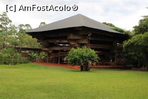 [P31] Puerto Iguazu, Complex Turistic Aripuca, Capcana Aripuca, imensă, peste 500 tone, văzută din față, este lângă Centrul de Interpretare » foto by mprofeanu
 - 
<span class="allrVoted glyphicon glyphicon-heart hidden" id="av1156818"></span>
<a class="m-l-10 hidden" id="sv1156818" onclick="voting_Foto_DelVot(,1156818,26268)" role="button">șterge vot <span class="glyphicon glyphicon-remove"></span></a>
<a id="v91156818" class=" c-red"  onclick="voting_Foto_SetVot(1156818)" role="button"><span class="glyphicon glyphicon-heart-empty"></span> <b>LIKE</b> = Votează poza</a> <img class="hidden"  id="f1156818W9" src="/imagini/loader.gif" border="0" /><span class="AjErrMes hidden" id="e1156818ErM"></span>