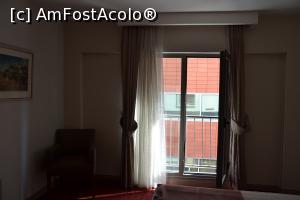[P06] " Fereastra" e ca o usa la balcon, dar balconul nu e decat un grilaj, la partea de jos » foto by Dorina9
 - 
<span class="allrVoted glyphicon glyphicon-heart hidden" id="av1158045"></span>
<a class="m-l-10 hidden" id="sv1158045" onclick="voting_Foto_DelVot(,1158045,26277)" role="button">șterge vot <span class="glyphicon glyphicon-remove"></span></a>
<a id="v91158045" class=" c-red"  onclick="voting_Foto_SetVot(1158045)" role="button"><span class="glyphicon glyphicon-heart-empty"></span> <b>LIKE</b> = Votează poza</a> <img class="hidden"  id="f1158045W9" src="/imagini/loader.gif" border="0" /><span class="AjErrMes hidden" id="e1158045ErM"></span>