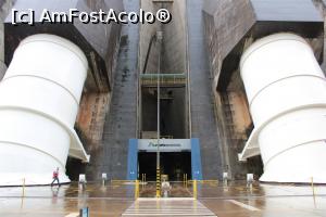[P24] Itaipu Binacional, Am revenit la Intrarea F 18, F 19, ploaia stătuse, am traversat pentru a merge la altă cotă...  » foto by mprofeanu
 - 
<span class="allrVoted glyphicon glyphicon-heart hidden" id="av1158084"></span>
<a class="m-l-10 hidden" id="sv1158084" onclick="voting_Foto_DelVot(,1158084,26278)" role="button">șterge vot <span class="glyphicon glyphicon-remove"></span></a>
<a id="v91158084" class=" c-red"  onclick="voting_Foto_SetVot(1158084)" role="button"><span class="glyphicon glyphicon-heart-empty"></span> <b>LIKE</b> = Votează poza</a> <img class="hidden"  id="f1158084W9" src="/imagini/loader.gif" border="0" /><span class="AjErrMes hidden" id="e1158084ErM"></span>