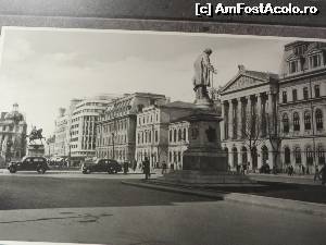 [P12] Universitatea înainte de anul 1944 - fotografie de epocă (se observă frontonul și acvila pe Universitate)  » foto by tata123 🔱
 - 
<span class="allrVoted glyphicon glyphicon-heart hidden" id="av649064"></span>
<a class="m-l-10 hidden" id="sv649064" onclick="voting_Foto_DelVot(,649064,26298)" role="button">șterge vot <span class="glyphicon glyphicon-remove"></span></a>
<a id="v9649064" class=" c-red"  onclick="voting_Foto_SetVot(649064)" role="button"><span class="glyphicon glyphicon-heart-empty"></span> <b>LIKE</b> = Votează poza</a> <img class="hidden"  id="f649064W9" src="/imagini/loader.gif" border="0" /><span class="AjErrMes hidden" id="e649064ErM"></span>